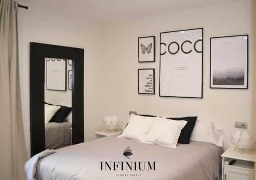 Katil atau katil-katil dalam bilik di Infinium Zamora Suites