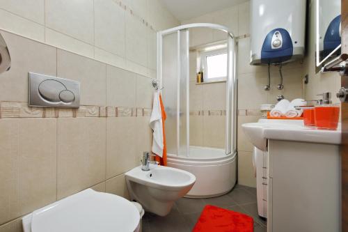 Bilik mandi di Apartment Punda