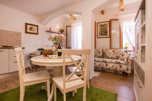 Apartment Premsai