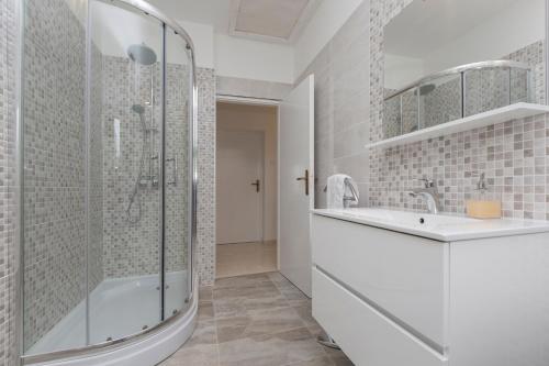 A bathroom at Brankica apartaments