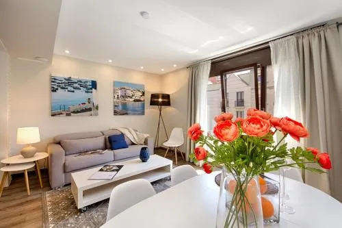 Eixample Building Apartments by Mercedes Heritage photo 53