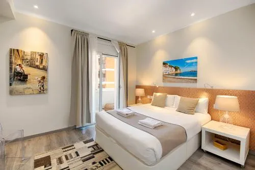 Eixample Building Apartments by Mercedes Heritage photo 55