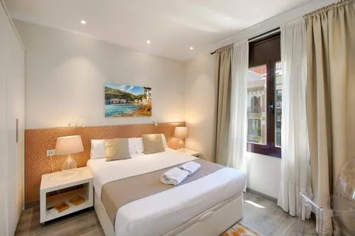 Eixample Building Apartments by Mercedes Heritage photo 57