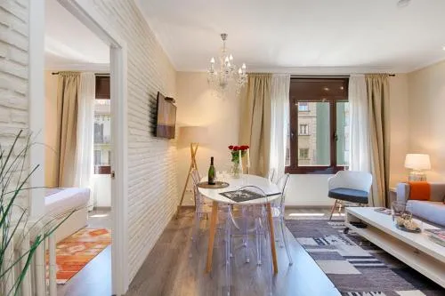 Eixample Building Apartments by Mercedes Heritage photo 60