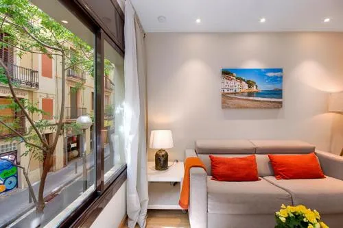 Eixample Building Apartments by Mercedes Heritage photo 8