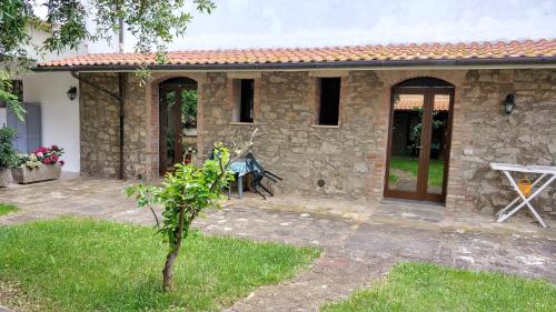 Κήπος έξω από το Agriturismo L'Albatro