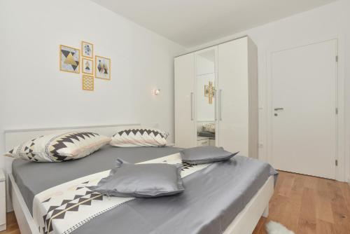 Apartment Đaninovica I