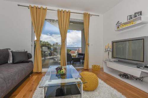 Apartment Đaninovica I