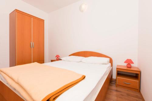 Apartments Frane