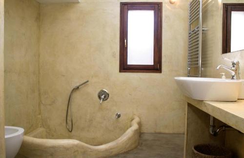 Koupelna v ubytování Dammuso Favarelle da Caty