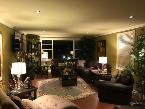 Castle Landing – Photos 4