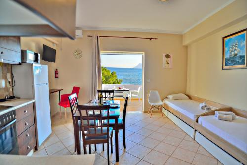 Posteľ alebo postele v izbe v ubytovaní Beach House