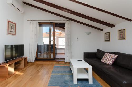 Apartment Goran
