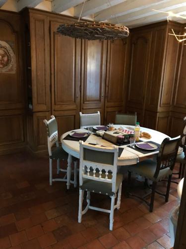 Fotografie z fotogalerie ubytování La tanière des ours v destinaci Chaumont-sur-Tharonne