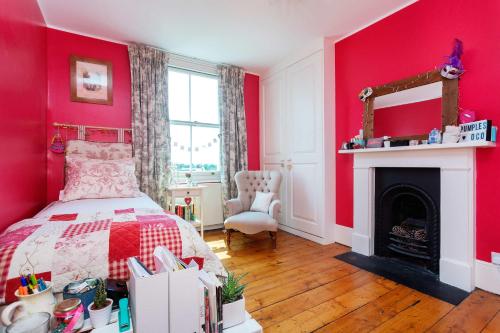 Veeve - Timeless Family Home