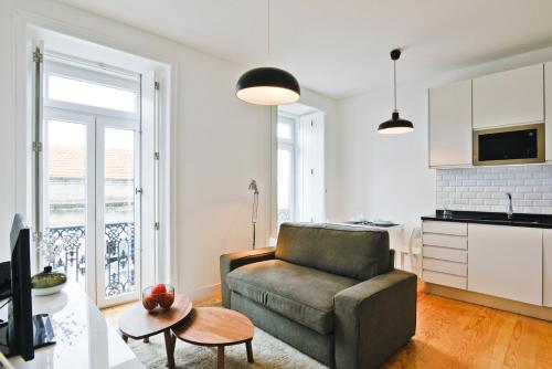 BmyGuest - Arroios Cosy Apartment