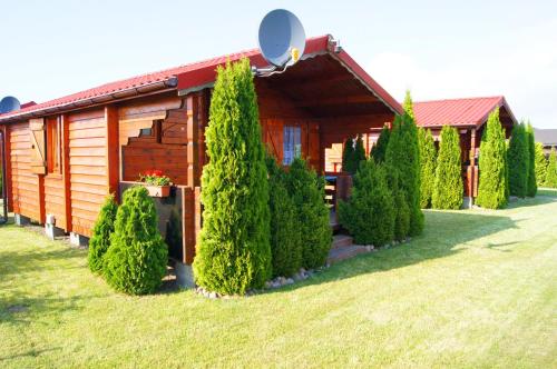 Domki Letniskowe ,,Tęcza"