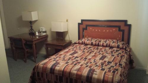 Badlands Hotel & Campground – Photos 2