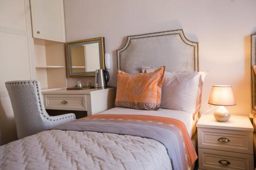 Katil atau katil-katil dalam bilik di Robevski luxury rooms