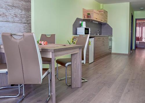 Dapur atau dapur kecil di Visito Aparthouse
