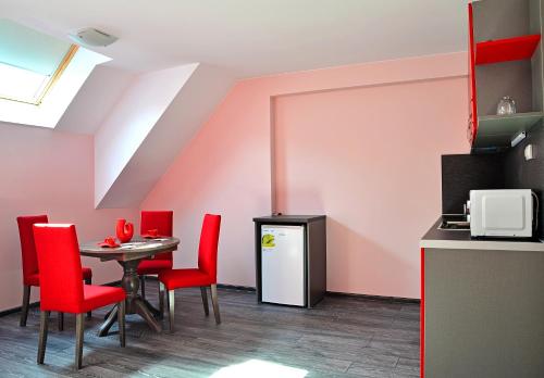 Dapur atau dapur kecil di Visito Aparthouse
