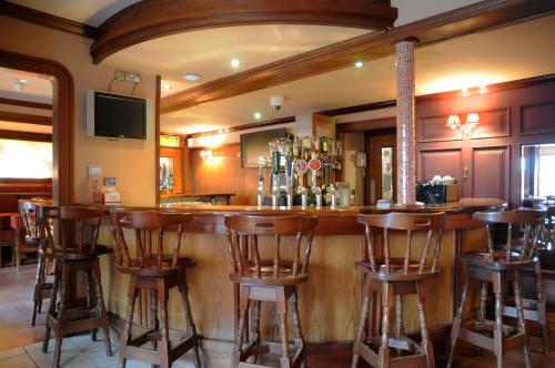 El lounge o bar de Barr Na Sraide Inn