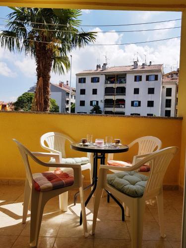 The sunny side central apartment Umag