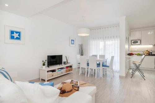 Ericeira T2 Navegantes Apartment