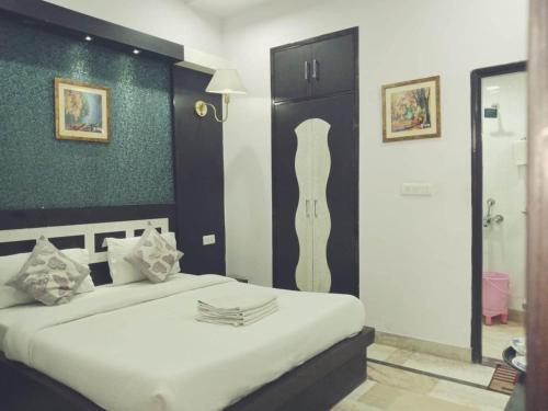 Gallery image of Hotel Laxman Resort by The Golden Taj Group &Hotels in Agra
