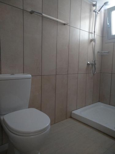 Un baño de Argaka Palm Tree Apts