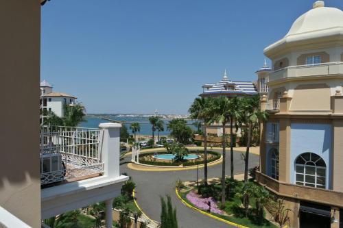 uma vista a partir da varanda de um resort em Atlántico by Ĥ em Isla del Moral
