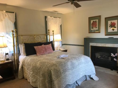 Gallery image of Parsonage Inn Bed and Breakfast in Saint Michaels