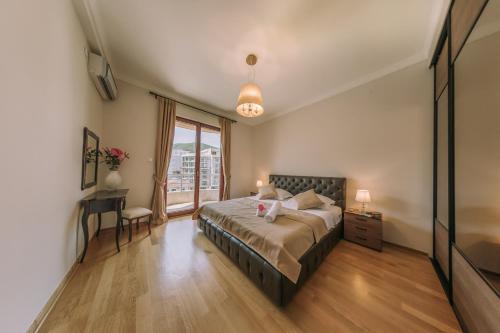 Gallery image of City Apartments in Budva