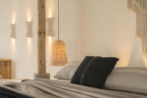 Ένα ή περισσότερα κρεβάτια σε δωμάτιο στο Yacht Boheme Hotel-Boutique Class - Adults Only