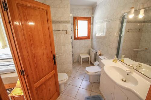 Koupelna v ubytování La Perla - sea view villa with private pool in Moraira