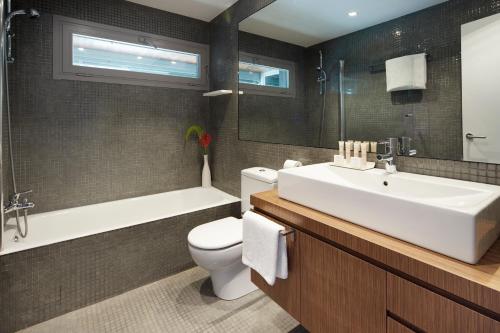 Villa Baena by FeelFree Rentals