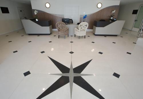 a lobby with a star on the floor at Les Terrasses d'Eze - Hôtel & Spa in Èze