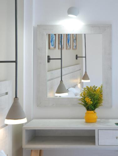 Gallery image of Almiris Seaside Apartments in Almirida