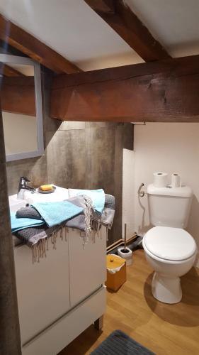 Ett badrum på Aux Oliviers
