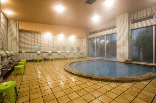 Bazén v ubytování Washigatake Kogen Hotel Rainbow nebo v jeho okolí