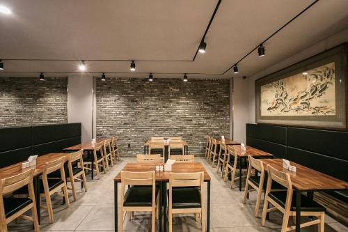 Εστιατόριο ή άλλο μέρος για φαγητό στο Busan Tourist Hotel