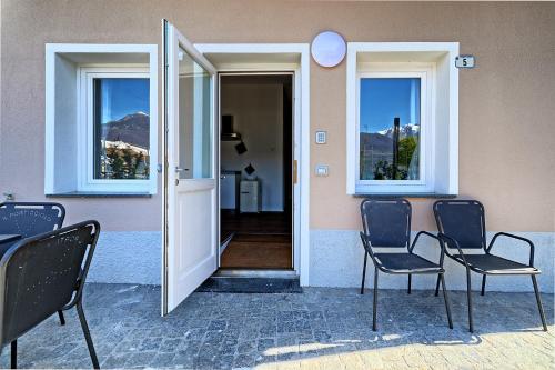 Fotografie z fotogalerie ubytování Marina Apartments v destinaci Colico