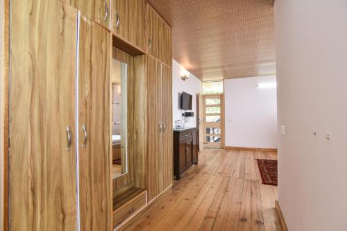 Gallery image of Anubhav Homestay Fagu in Theog
