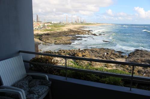 a balcony with a view of the ocean at Matosinhos -Seas Apartment- Cabo das Marés in Matosinhos