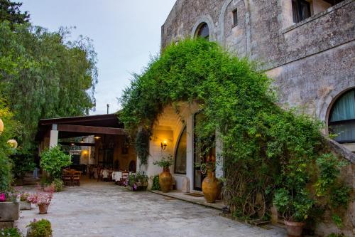 Сад в Masseria Gattamora