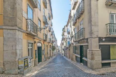 Lisbon Lookout Penthouse Center Bairro Alto Chiado