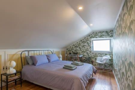 Lisbon Lookout Penthouse Center Bairro Alto Chiado