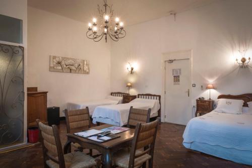 Gallery image of Hotel Du Forum in Arles
