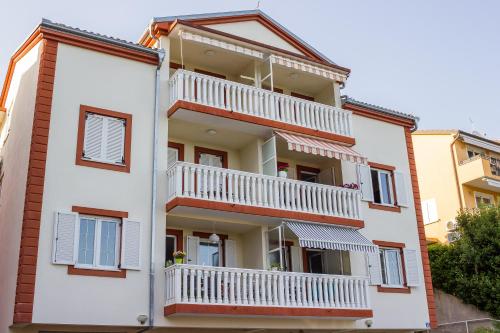 Apartman Maestral