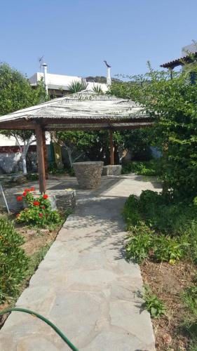 Gallery image of Esperides in Batsi